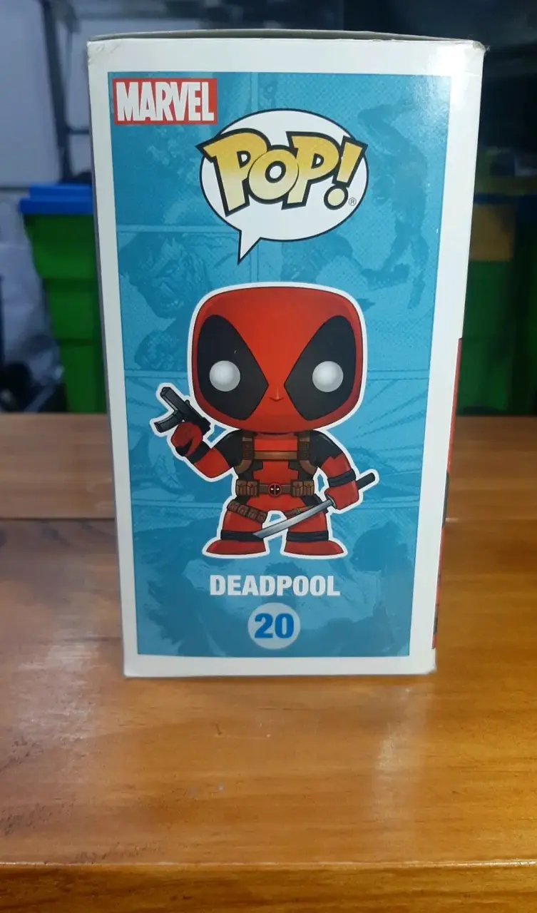 Figura Funko Pop Deadpool Marvel - 4