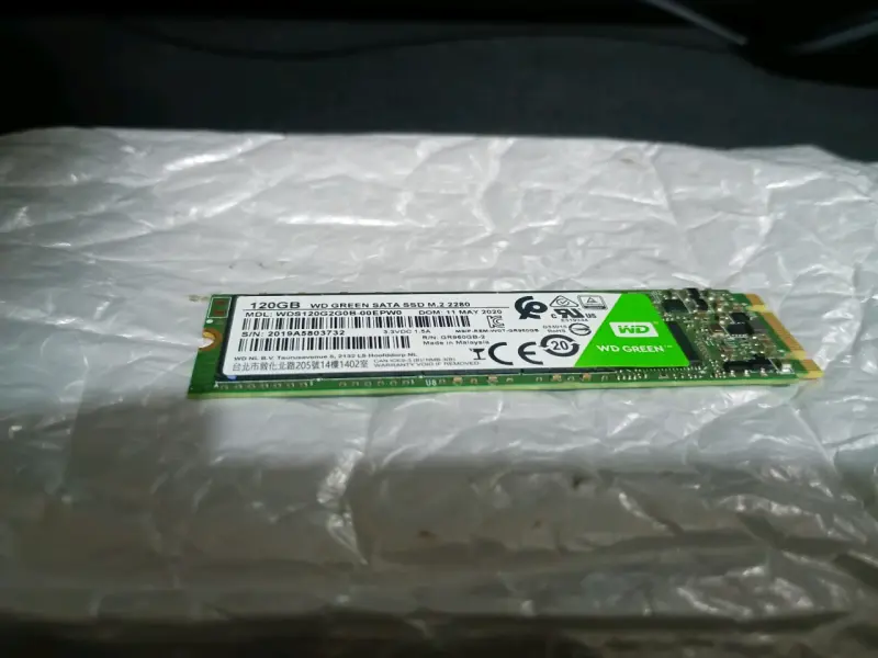 SSD M.2 120GB WD Green SATA en buen estado - 2