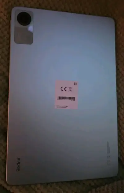 Tablet Redmi pad se con pantalla táctil y cámara - miniatura 1
