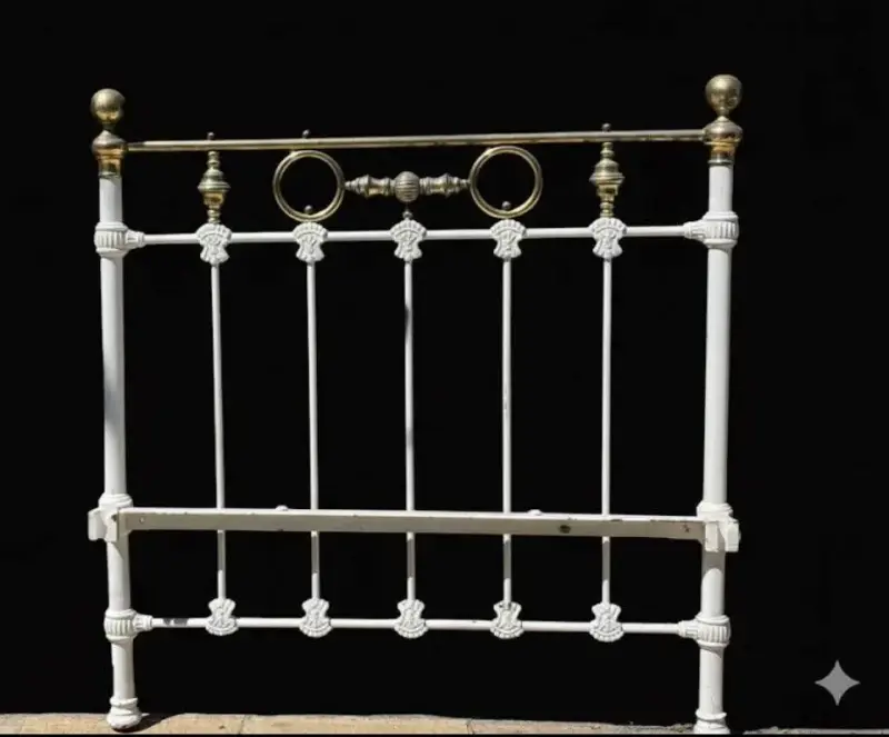 Cabecera de cama de hierro forjado vintage - 1