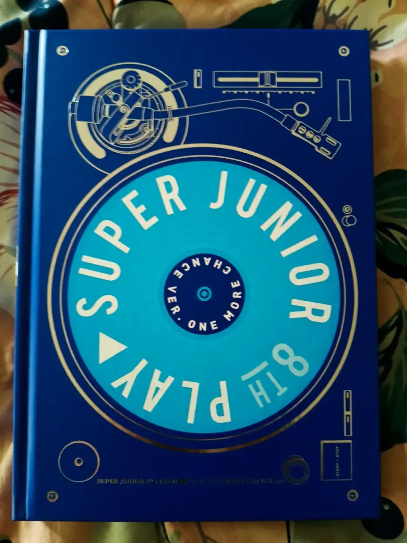 Álbum Super Junior 8th Play - 1