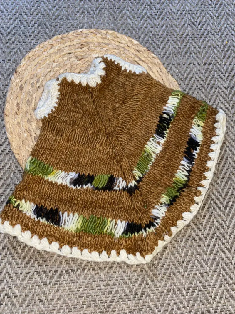 Poncho de lana tejido a mano para bebé - 2