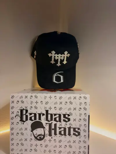 Gorra negra con cruces brillantes El Barbas Hats - miniatura 5