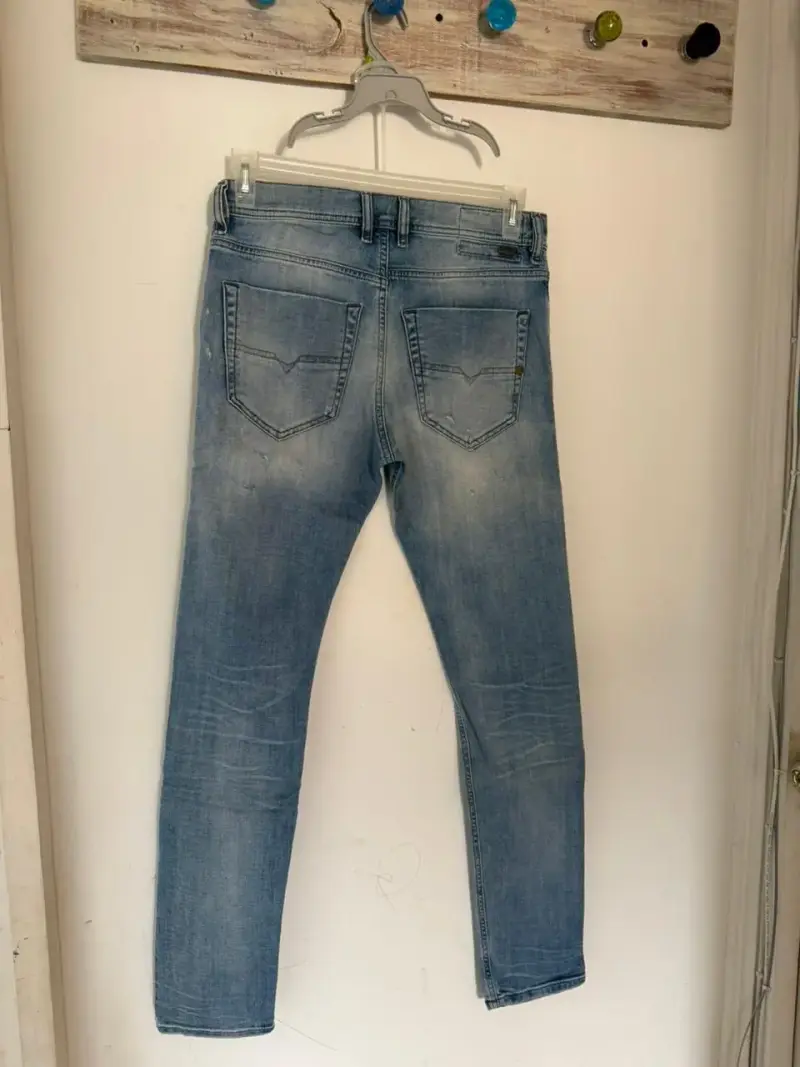 Jeans Diesel Tepphar Slim Carrot Hombre - 2