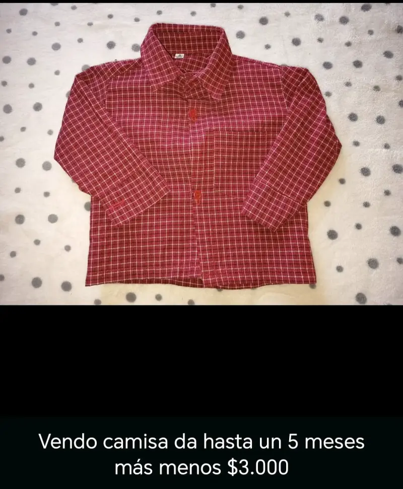 Camisa de bebé a cuadros rojos
