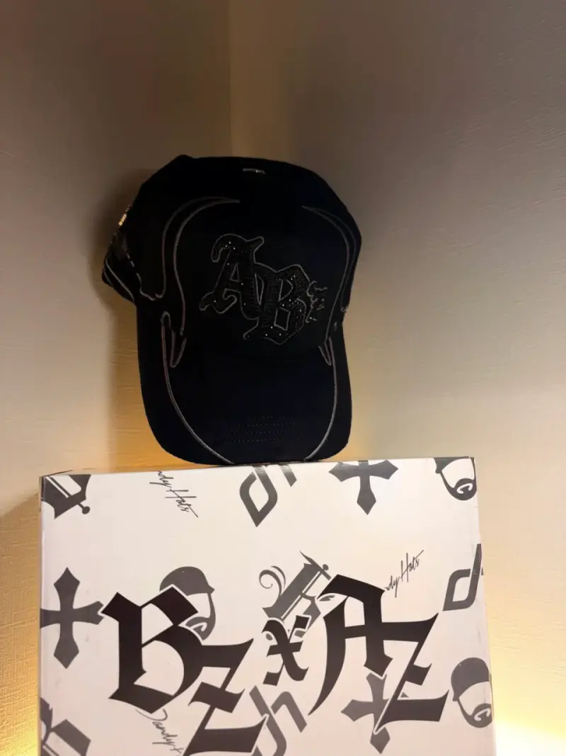 Gorra negra con diseño bordado ABZ el Barba Hats - 4