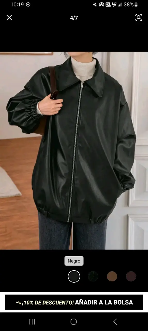 Chaqueta Oversize Negra de Cuero Sintético - 1
