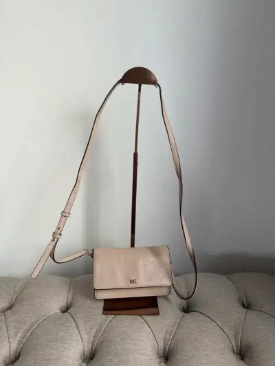 Bolso de mano con corazones coloridos - miniatura 4