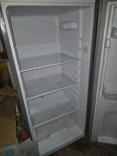 Refrigerador Libero de acero inoxidable con eficiencia A+ - miniatura 4