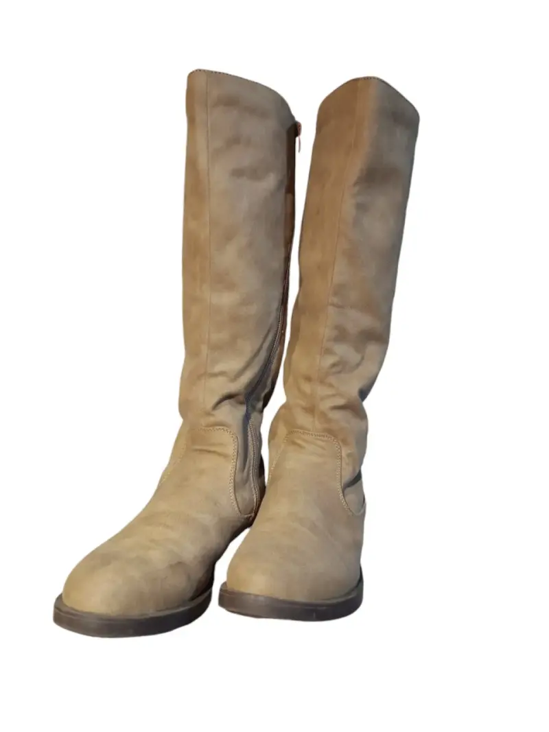 Botas largas de gamuza beige para mujer - 5