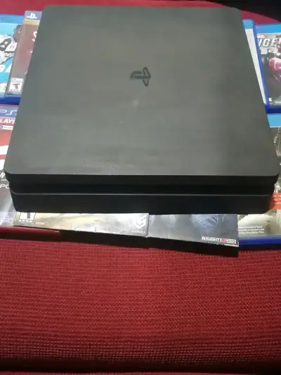PS4 con 9 discos ( juegos), sin mandos - miniatura 3
