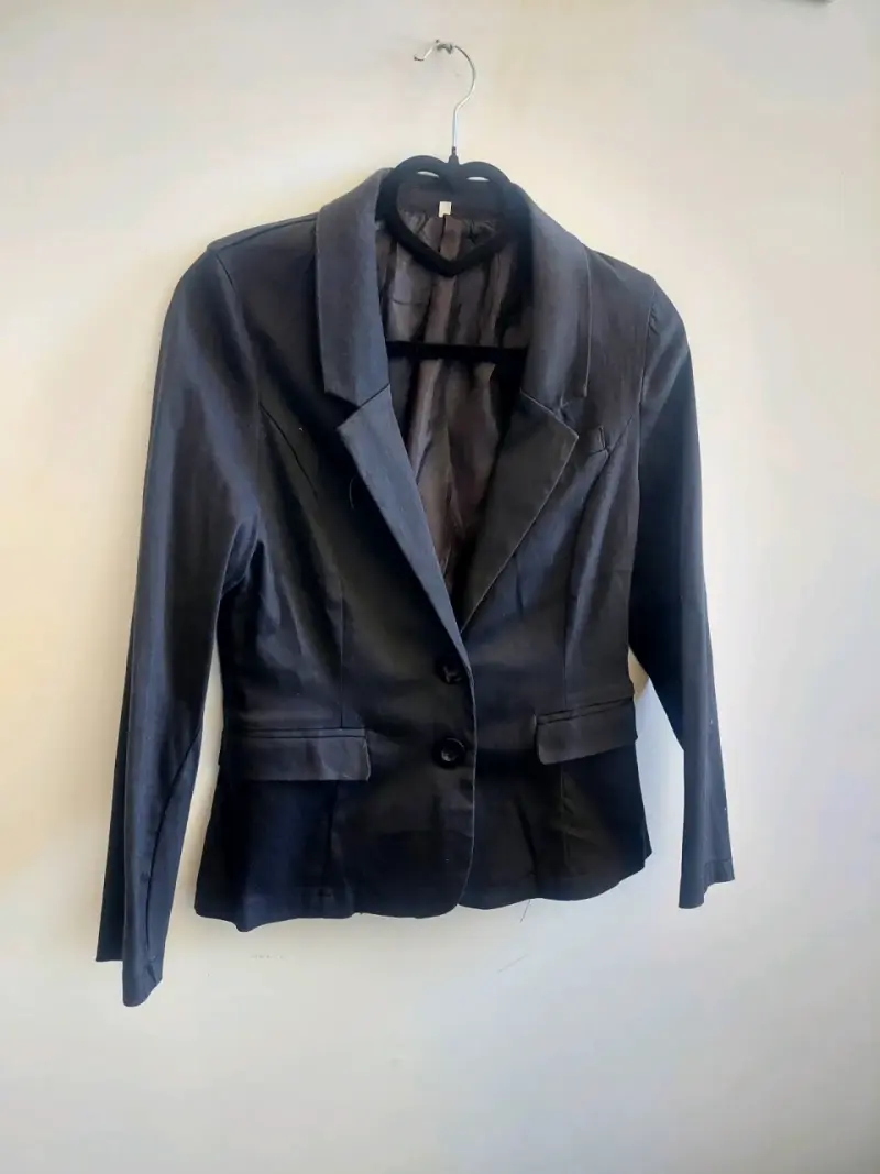 Blazer negro para mujer talla M - 1