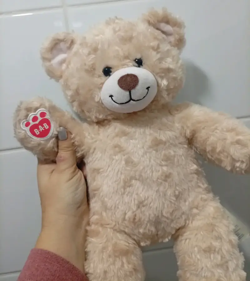 Osito de peluche beige suave para niños - 1