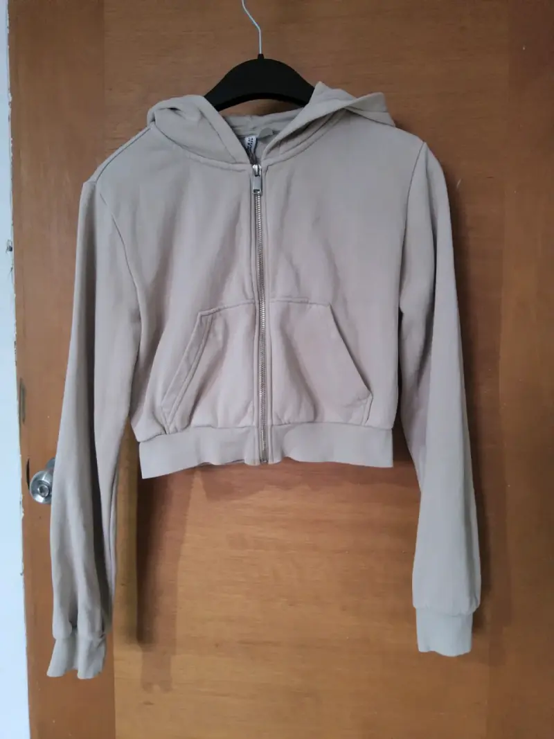 Polerón beige crop