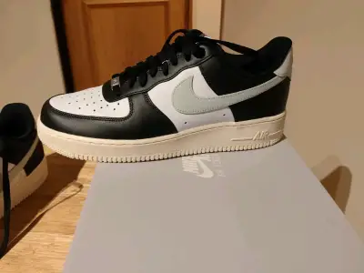 Zapatillas Nike Air Force 1 Blanco y Negro - miniatura 2