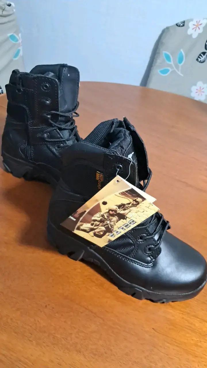 Botas tácticas negras Delta con cierre lateral - 1