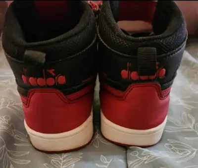 Zapatillas deportivas altas Diadora rojo y negro - miniatura 4