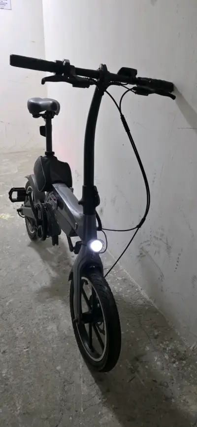 Bicicleta eléctrica - miniatura 4