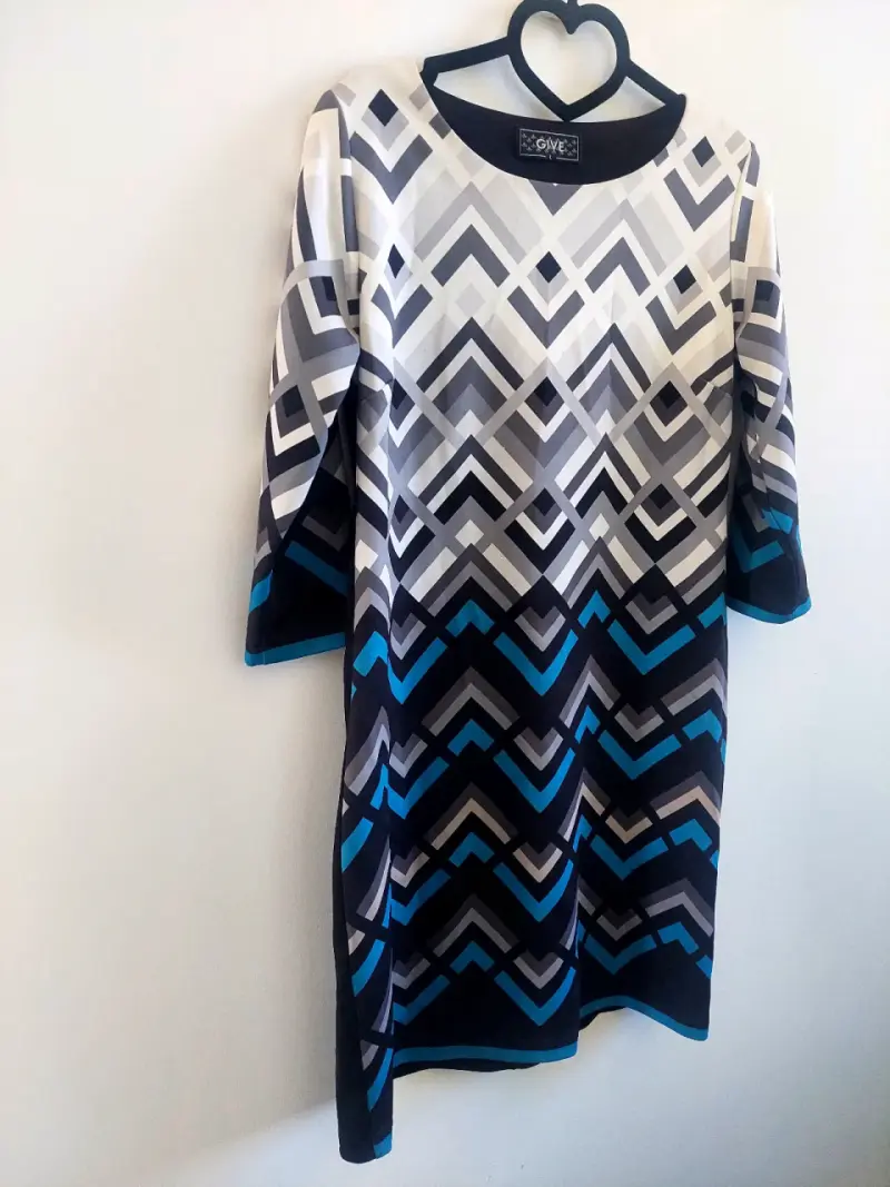 Vestido geométrico de manga 3/4 para mujer - 3