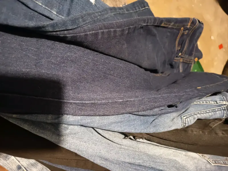 Lote de 70 jeans para mujer varias tallas - 1