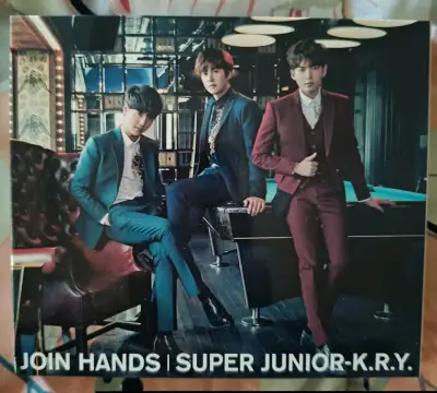 Album Join Hands de Super Junior-K.R.Y. - miniatura 1