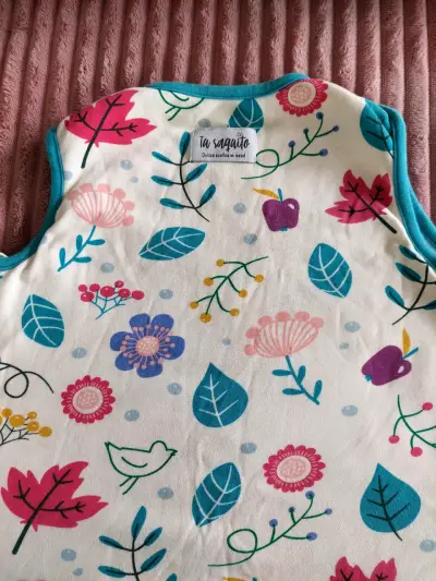Saco de dormir para bebé 6-12 meses con diseño floral - miniatura 2