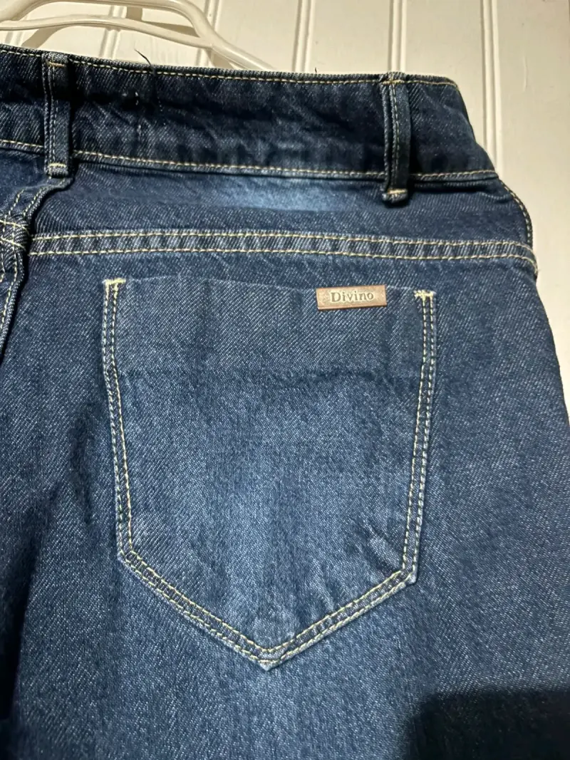 Jeans de Mujer Divino Azul con Detalles Rasgados - 1