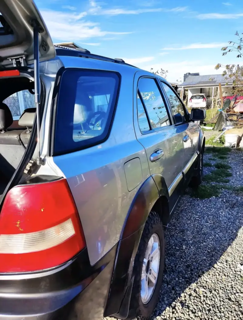 Kia Sorento 2003 en buen estado - 3