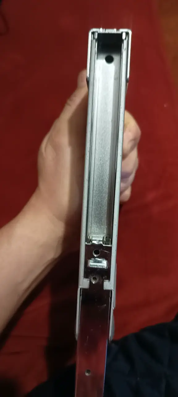 Engrapadora manual metálica Rexel para uso general - 4