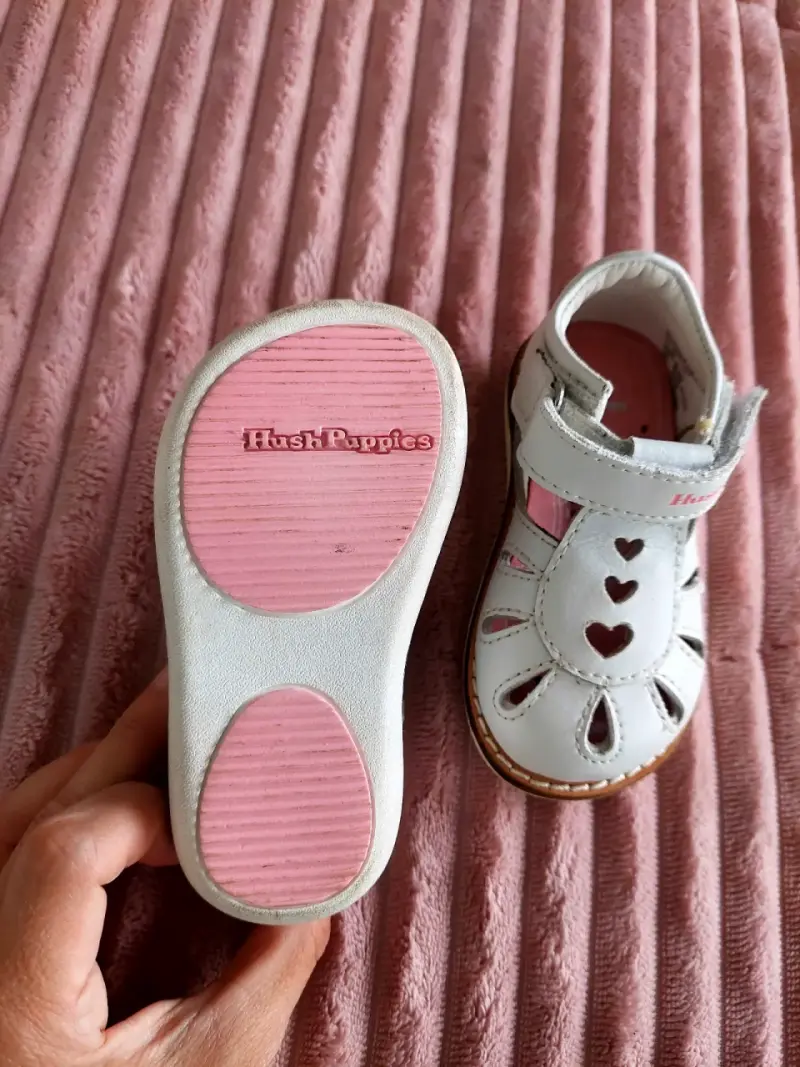 Sandalias de cuero para niña Hush Puppies blancas - 2