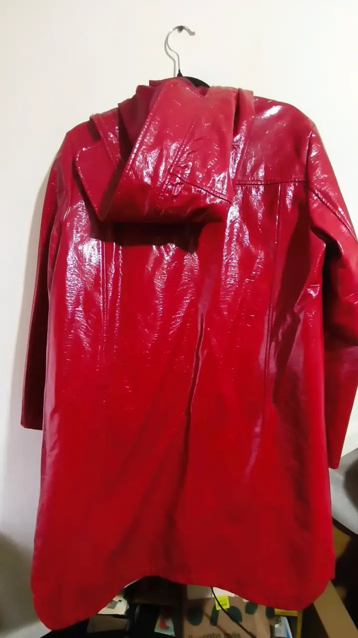 Impermeable rojo brillante para mujer - 2