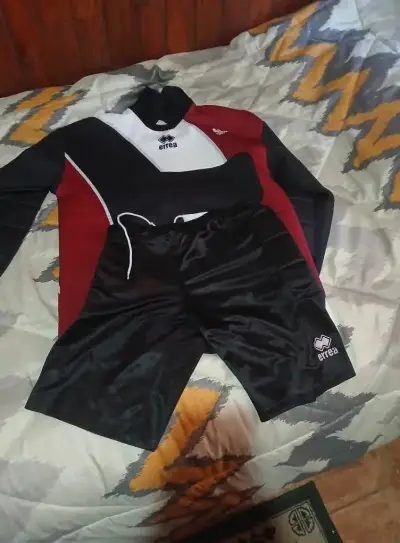 Conjunto deportivo Errea para hombre portero - miniatura 1