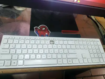 Lenovo all in one core i5 13th - miniatura 2