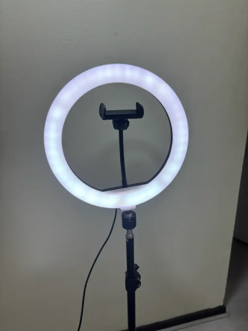 Aro de luz LED con trípode ajustable - 5