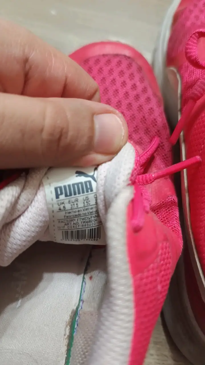 Zapatillas deportivas rosas Puma para mujer - 4