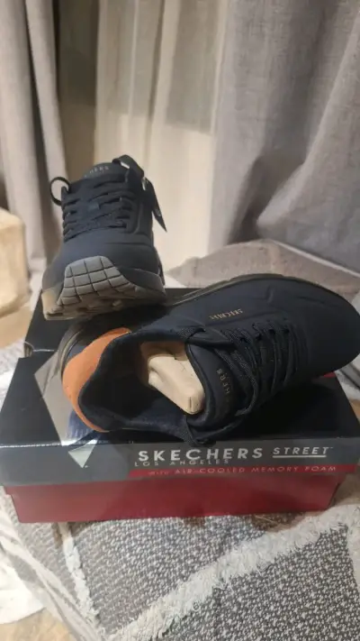 Zapatillas Skechers Street negras con Memory Foam - miniatura 3