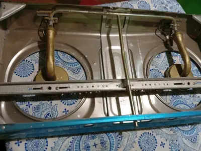 Cocina a gas portátil Besse de dos quemadores - miniatura 3