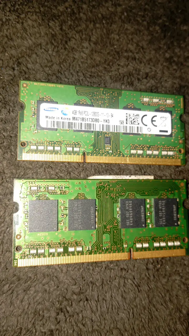 Memorias RAM 4GB SK Hynix y Samsung - 4