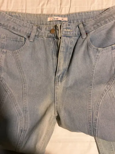 Jeans de mezclilla azul claro Zibel talla 42 - miniatura 1