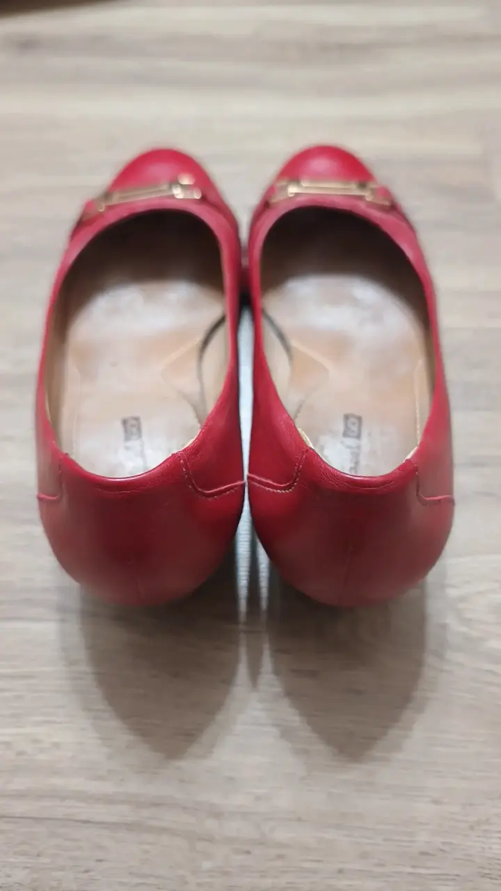 Zapatos planos rojos de cuero Grace Girl - 2