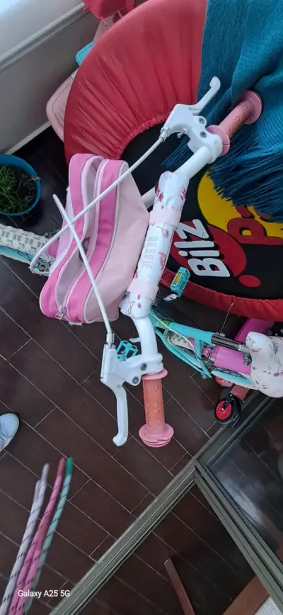 Bicicleta infantil oxford Barbie rosa y celeste - miniatura 1