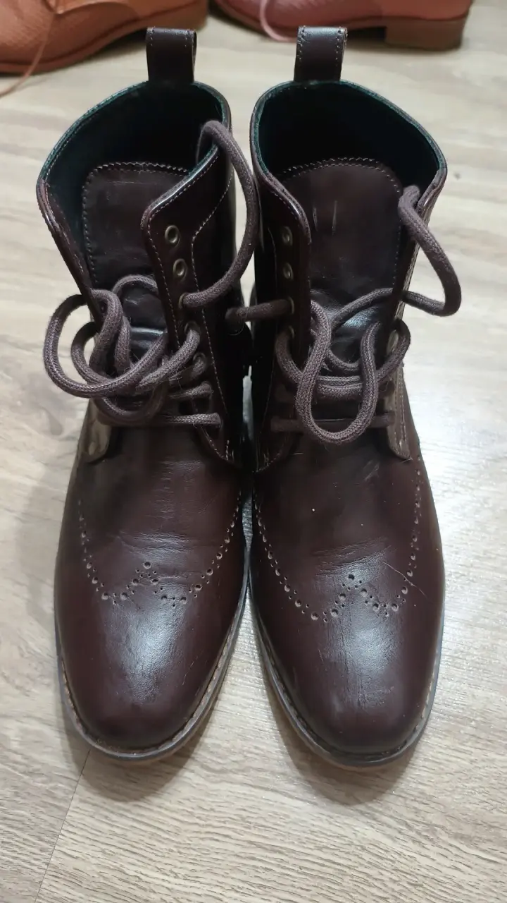 Botines de cuero marrón para mujer - 1