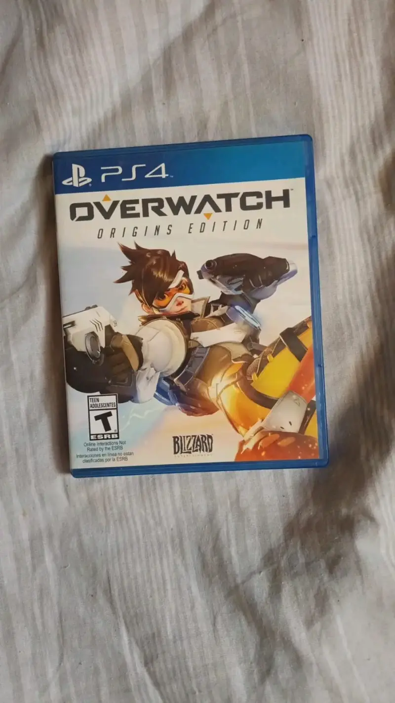Lote de Juegos PS4: Uncharted 4, Overwatch, Horizon Zero Dawn - 2