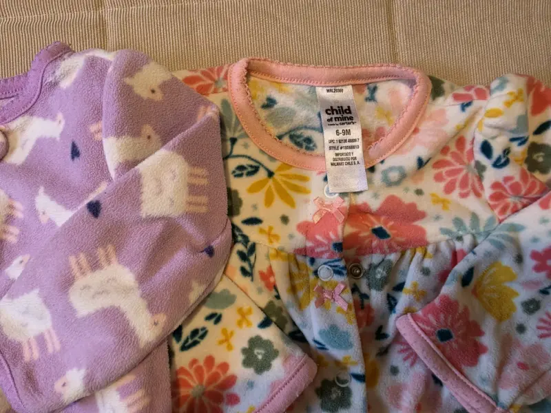 Conjunto de pijamas para bebé con diseños variados - 2