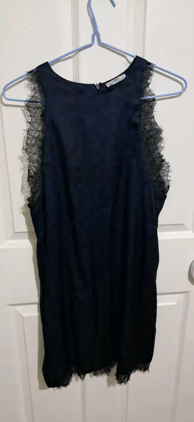 Vestido animal print con encaje Zara - miniatura 1