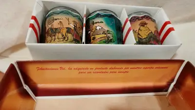 Set de vasos decorativos pintados a mano - miniatura 2