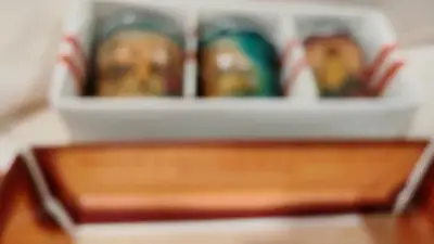 Set de vasos decorativos pintados a mano - miniatura 3