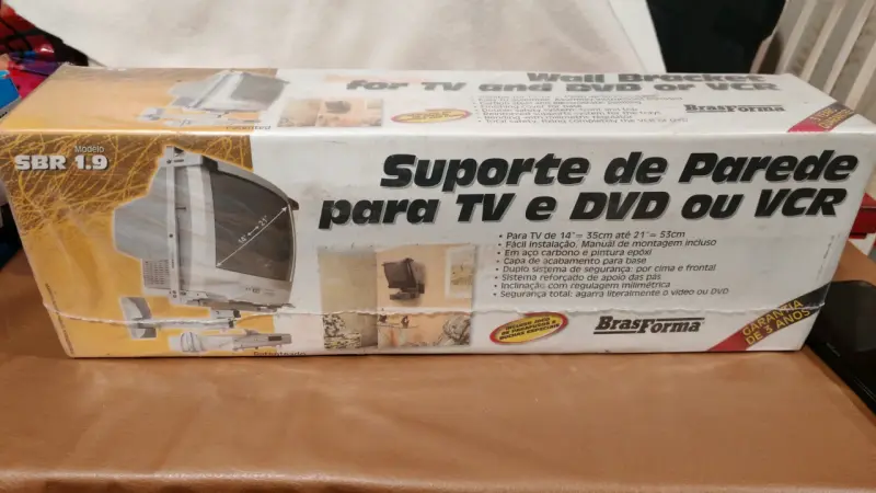 Soporte de pared para TV y DVD Brasforma SBR 1.9 - 2