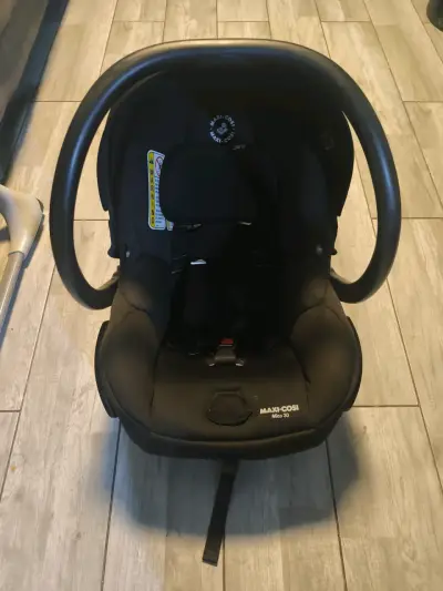 Silla de Auto Maxi-Cosi Mico 30 Negra - miniatura 1