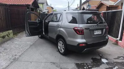 SUV Changan CX70 2019 en buen estado - miniatura 3